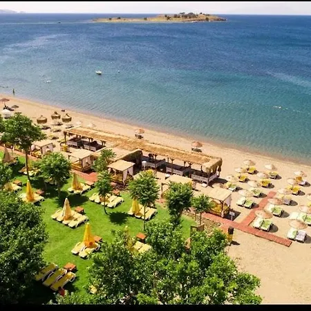 Malibeach 아파트호텔