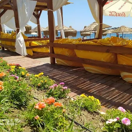 Malibeach 아파트호텔