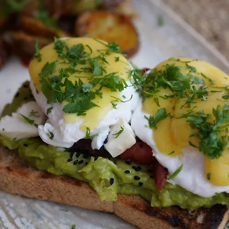 Malibeach Ξενοδοχείο με διαμερίσματα *